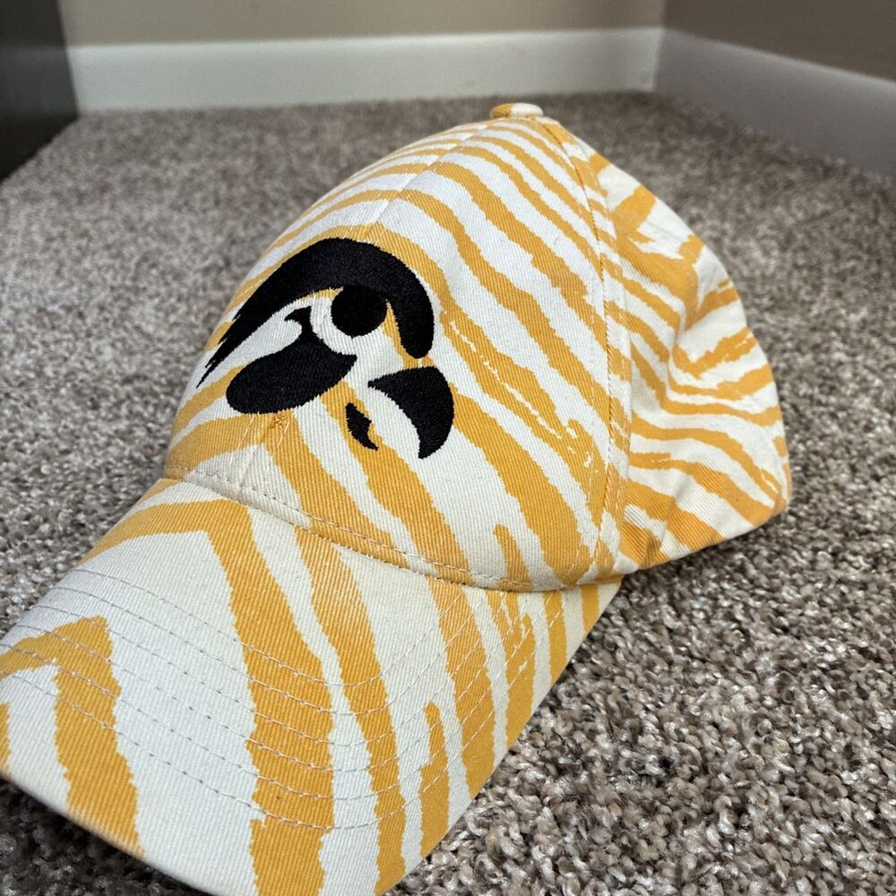 Women’s Hawkeye Yellow Baseball Cap